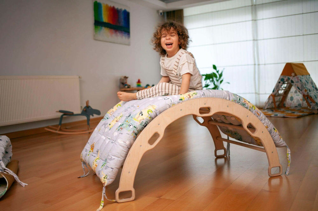Climbing Arch / Rocker with Map Pattern Pillow - Rootwellco