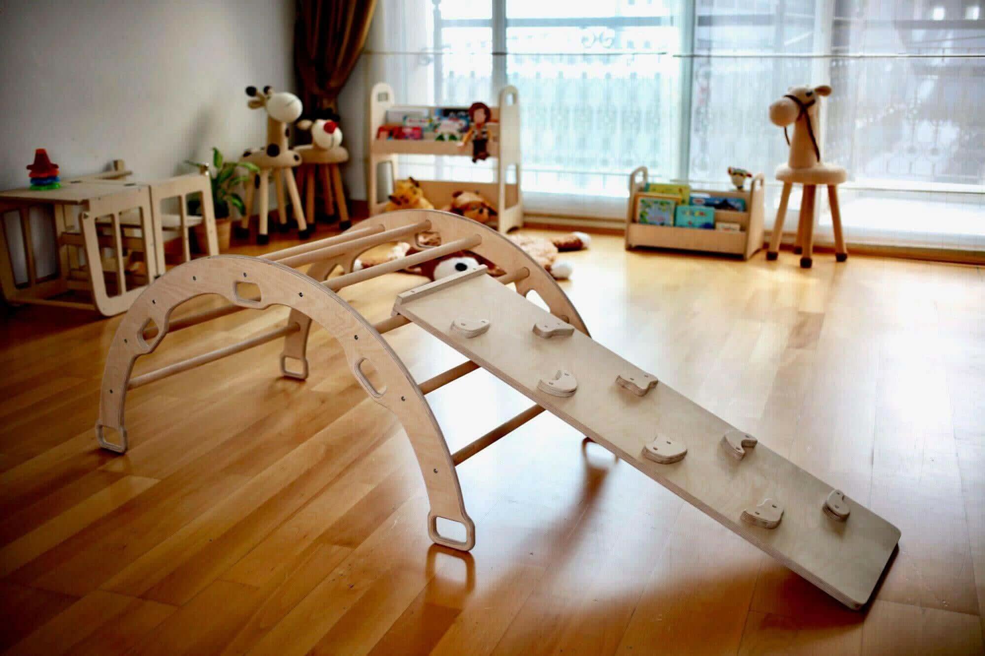 Reversible Rockwall Climbing / Sliding Ramp - Rootwellco